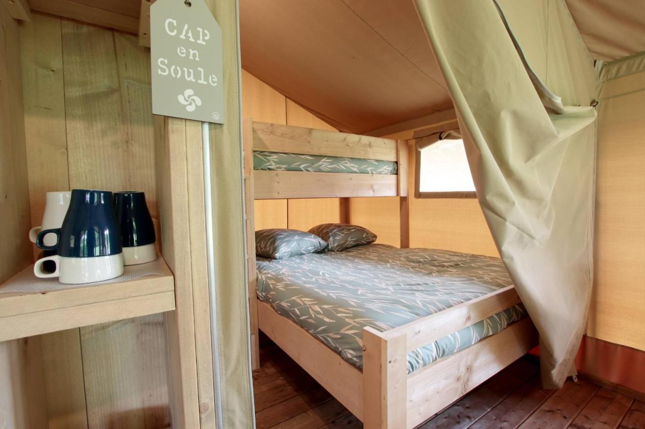 Tente Safari Lodge Ferme Carrique Tardets-Sorholus Екстериор снимка