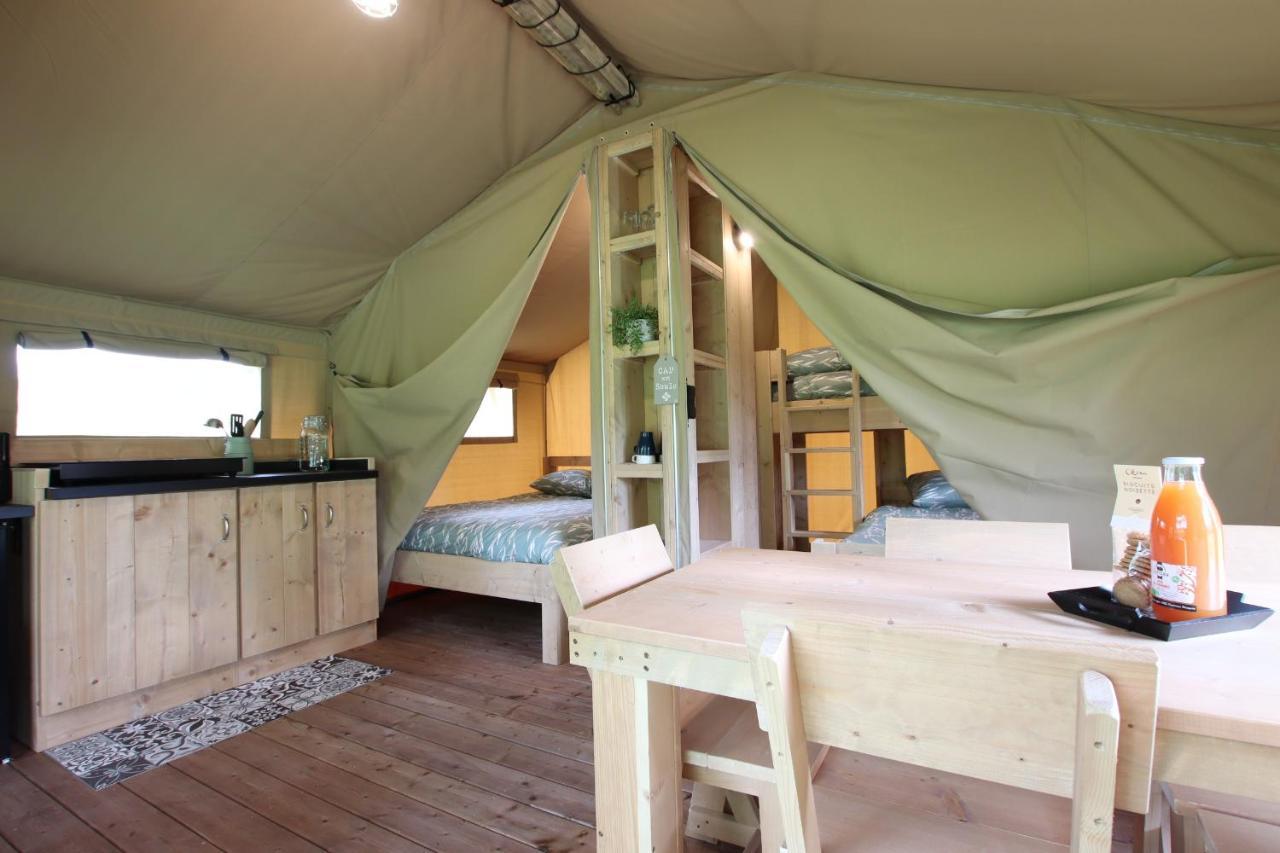 Tente Safari Lodge Ferme Carrique Tardets-Sorholus Екстериор снимка
